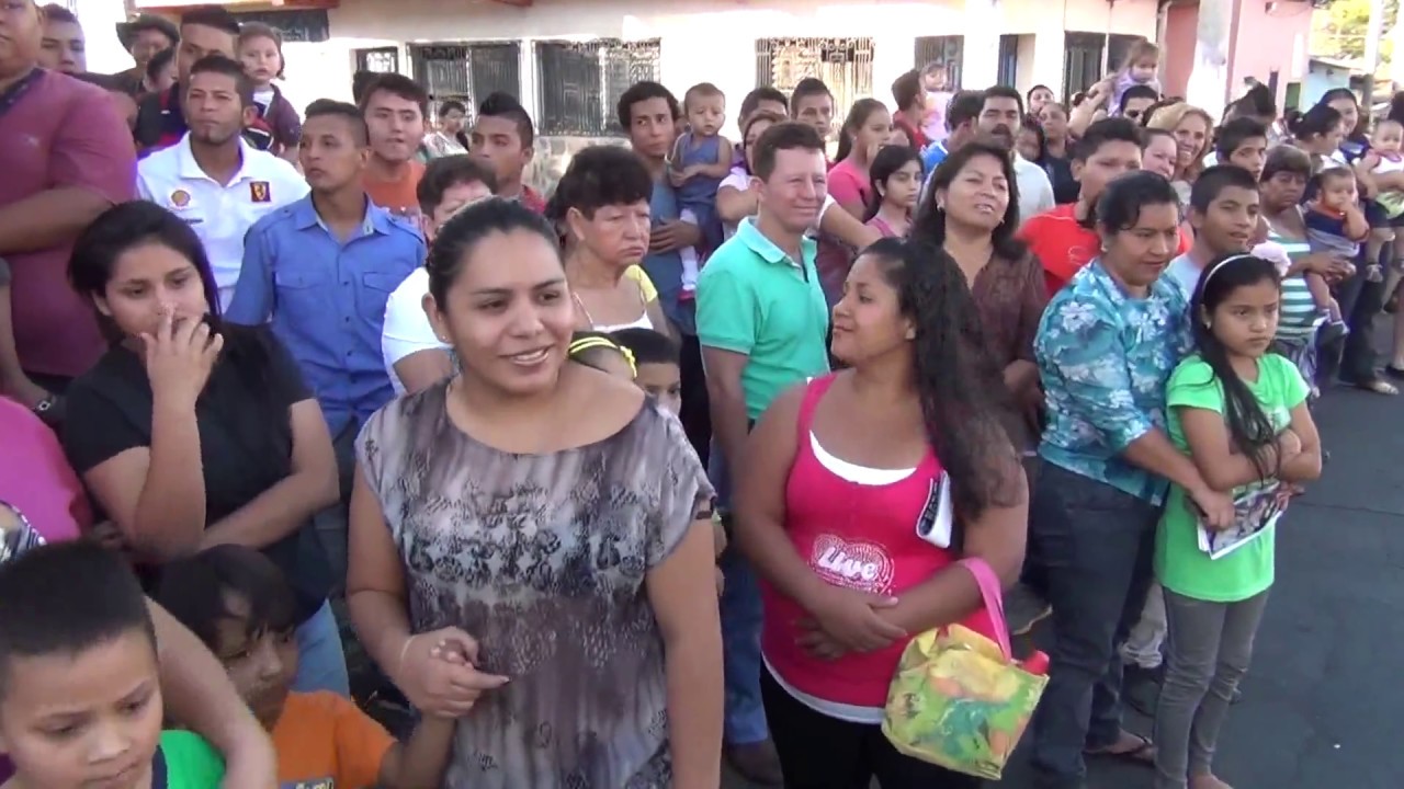 Desfile Correo fiestas patronales Quezaltepeque La Libertad El Salvador