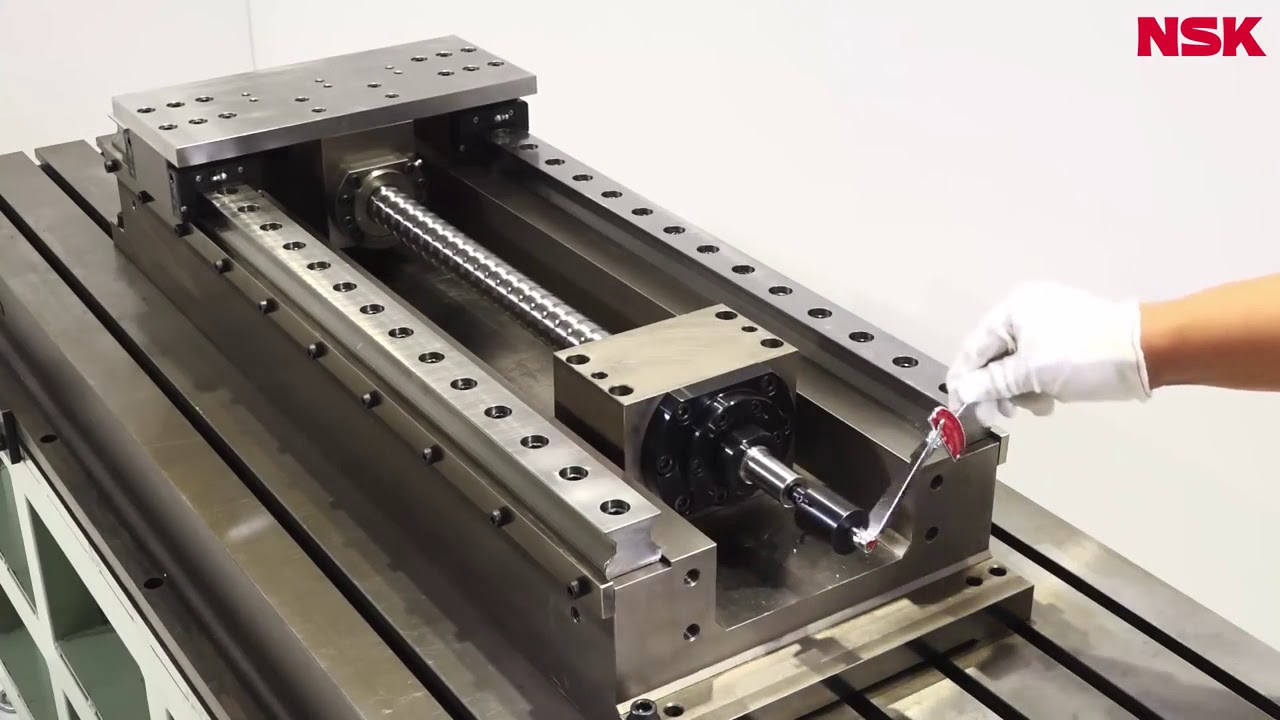 Como Instalar productos lineales NSK 2 Husillos de bolas