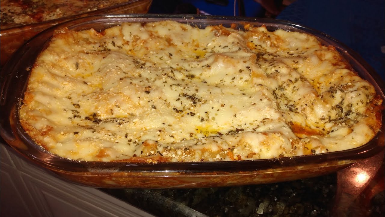 Lasanha de Frango (Massa Pré Cozida) + Recheio de frango 😍😋 @RebecaBispo1