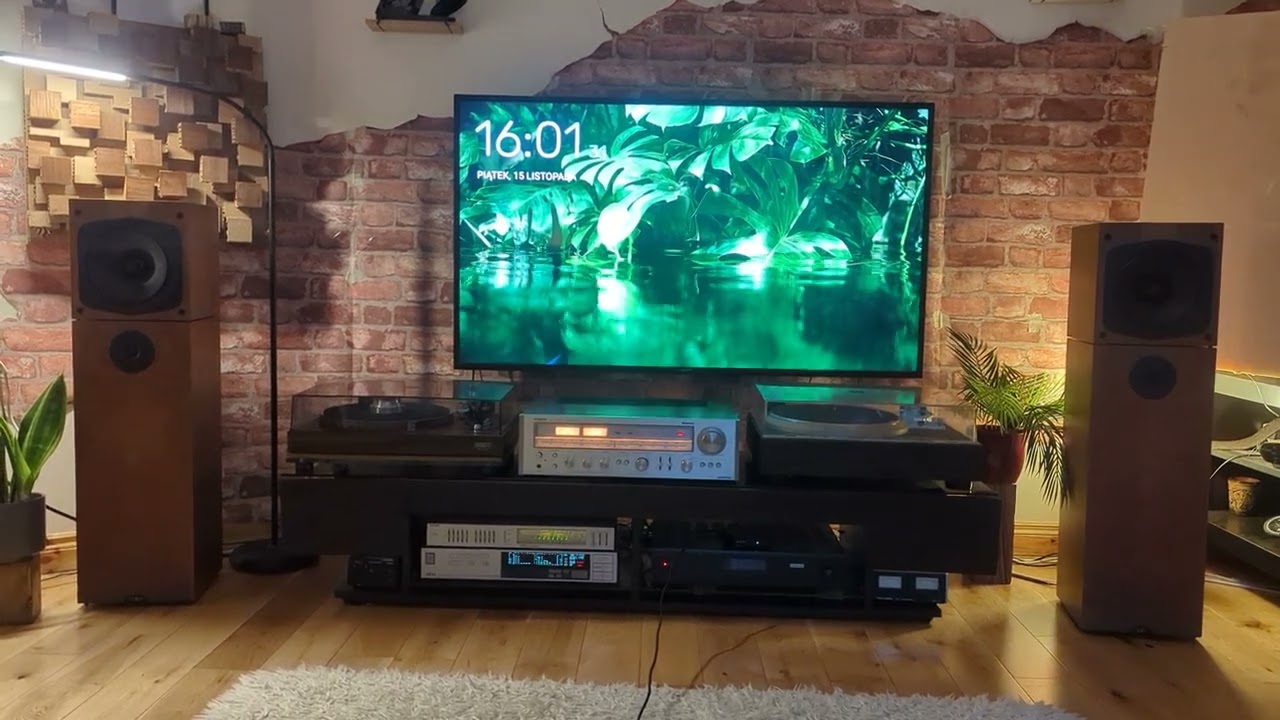 NAIM CREDO speakers