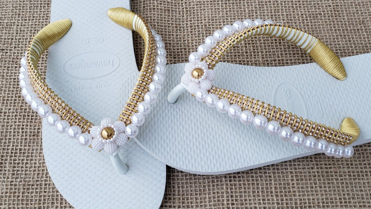 Chinelo Bordado com Pérolas e Manta de Stras - Adalto Lopes - Artesanatos Passo a Passo