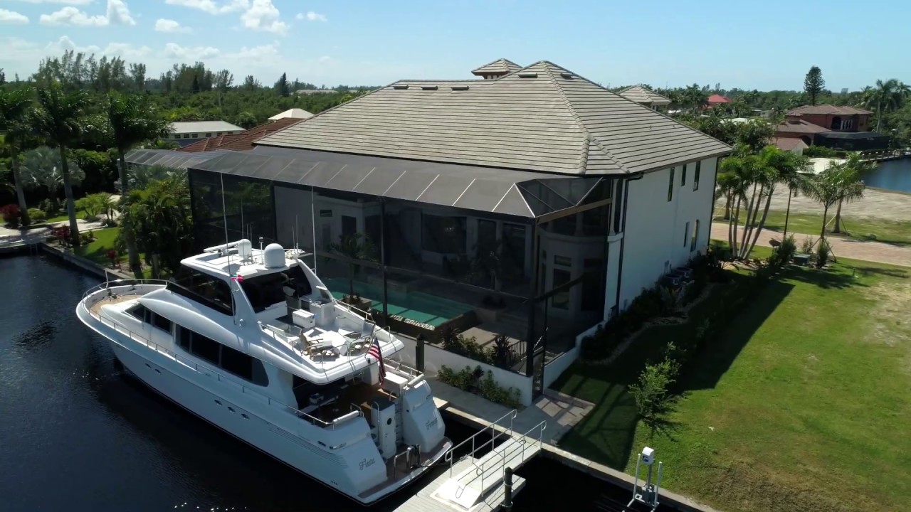 Unlimited Luxury Home- Fort Myers, Florida Real Estate