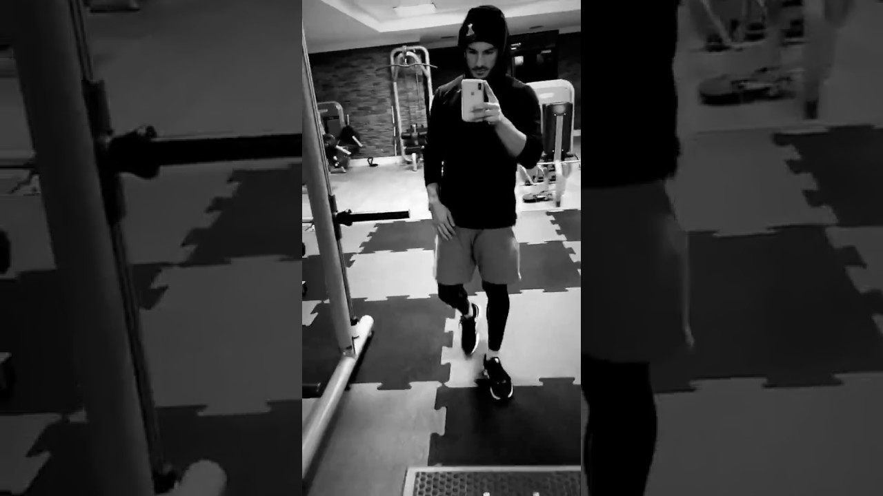 4/21/2018 | Michael Trevino Hits The Gym In Warsaw, Poland