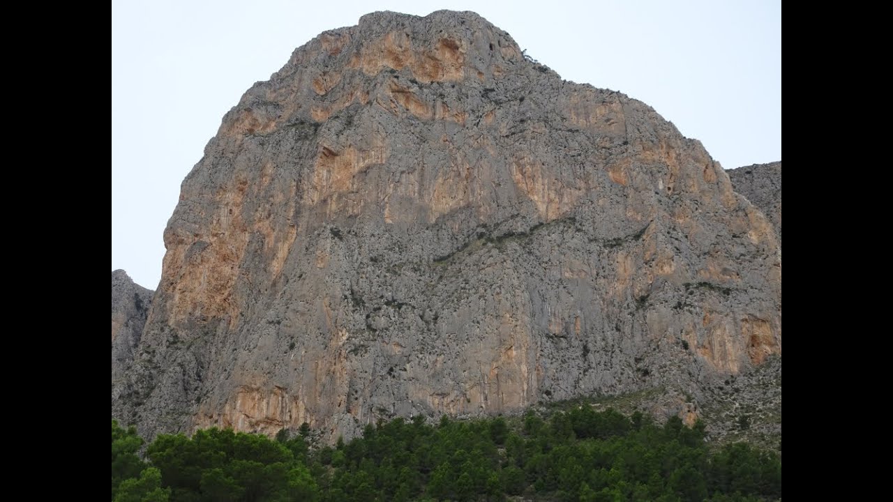 Ponoig por Collado del Cigarrí y Els Passets
