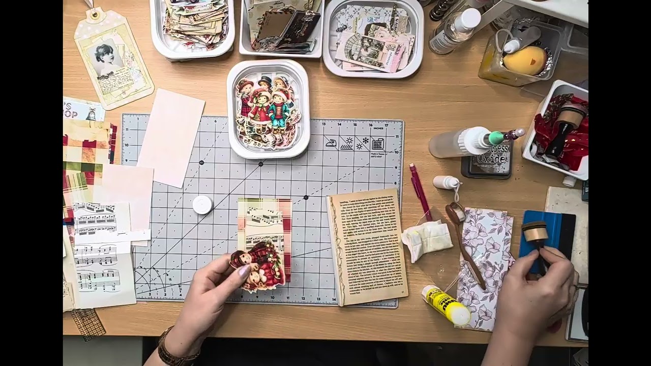 #ACraftersChristmasHop