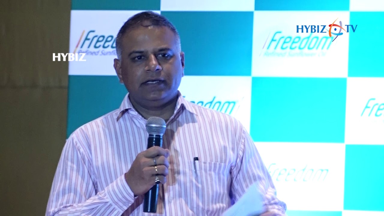 Chetan, GEF India @ Freedom Refined Oil Jar Car Offer Winners Announcement || hybiz.tv
