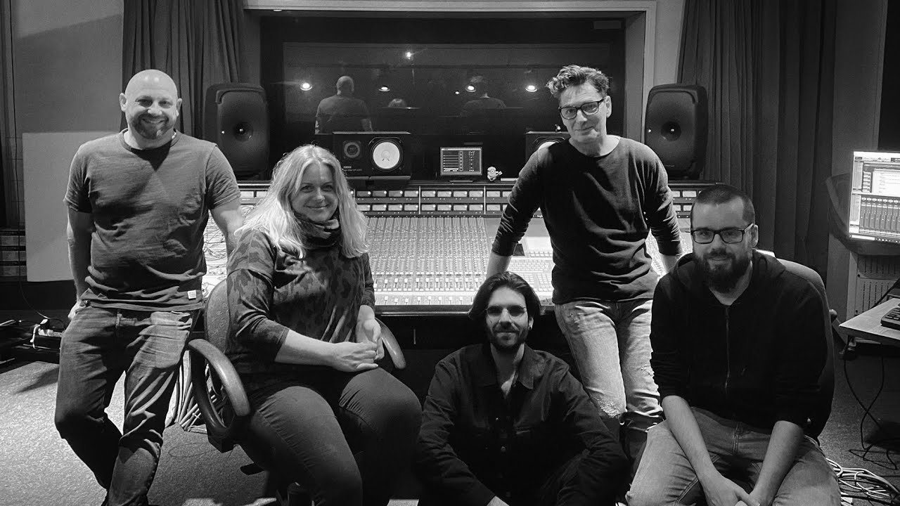 RADIANT &ndash; Bittersweet (Live Studio Recording)