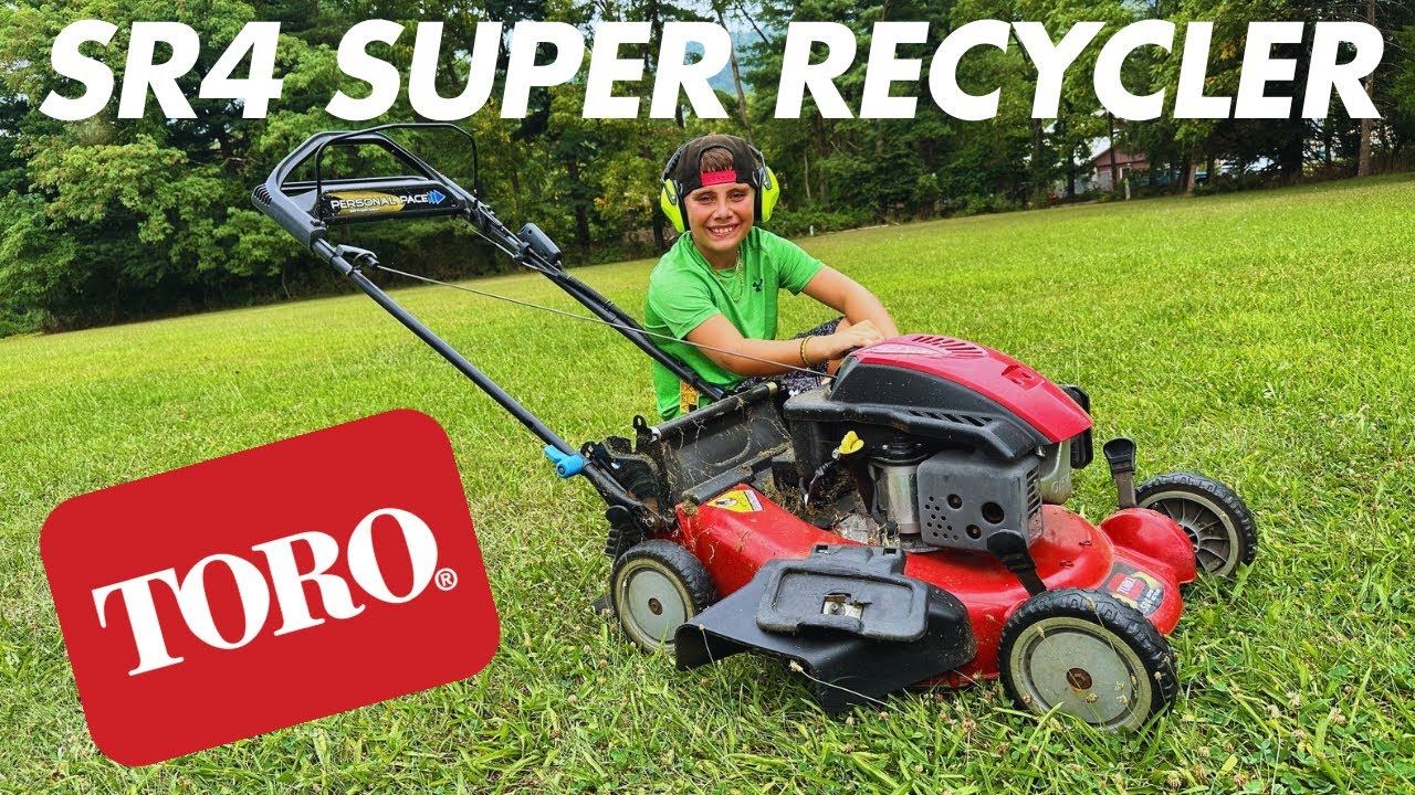 My used Toro SR4 Super Recycler in action! 