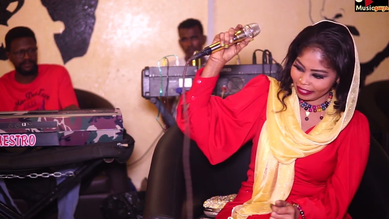 شذي عبدالله بتعرف اني من أجلك مشيت مشوار سنين وسنين