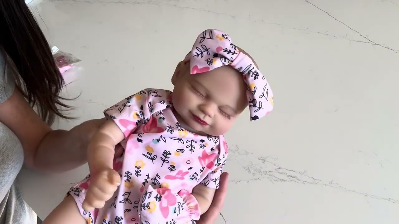 Adorable lifelike Baby Doll! Full Vinyl Body! Honest Review