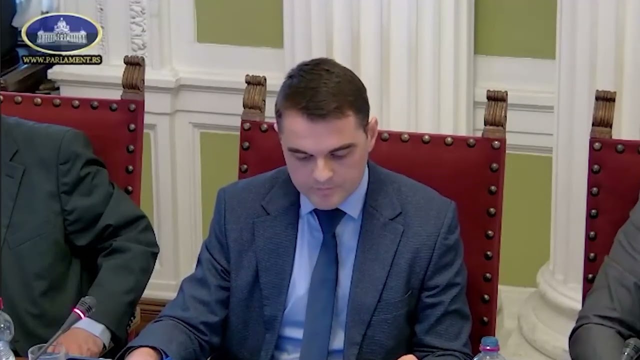 Petrović: Ministre, kako je pet litara domaćeg mleka jeftinije od  manje od litra u prodavnici?