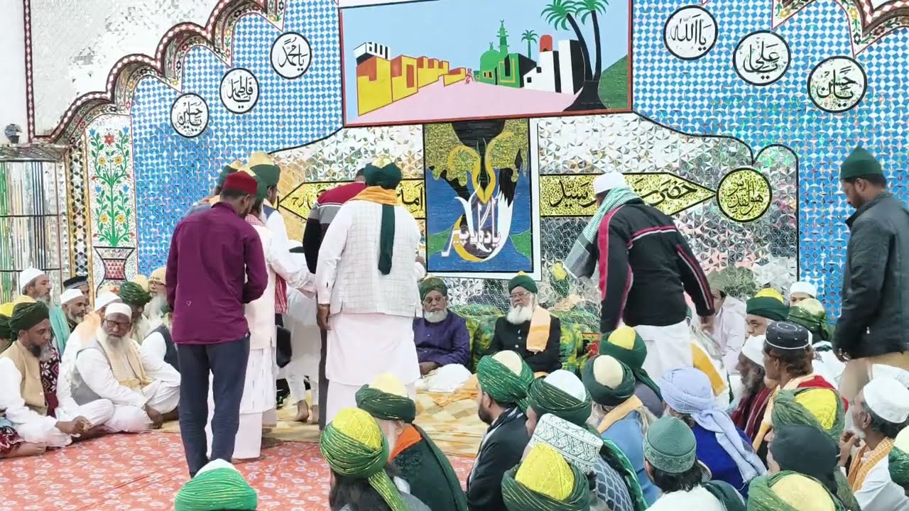 Lakh chere nazar mai hai lekin..peer sa koi chera nhi hai(kalam)