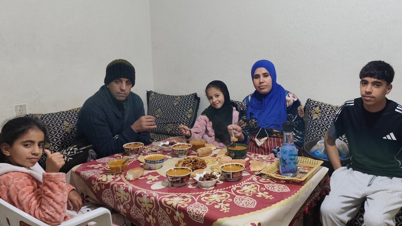 هدا هو وقتها فهاد البرد🥰قرب رمضان وصلوا عدنا الأجواء🤗 الله يدخلوا علينا بالصحة والعافية🤲