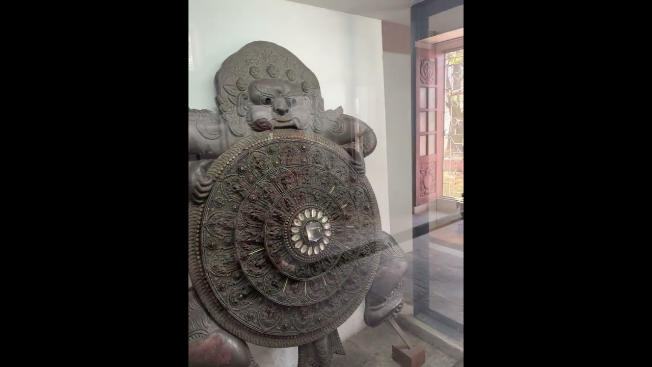 འཕགས་པ་ཤིན་ཀུན་གྱི་ནང་རྟེན་ཁྱད་པར་ཅན།