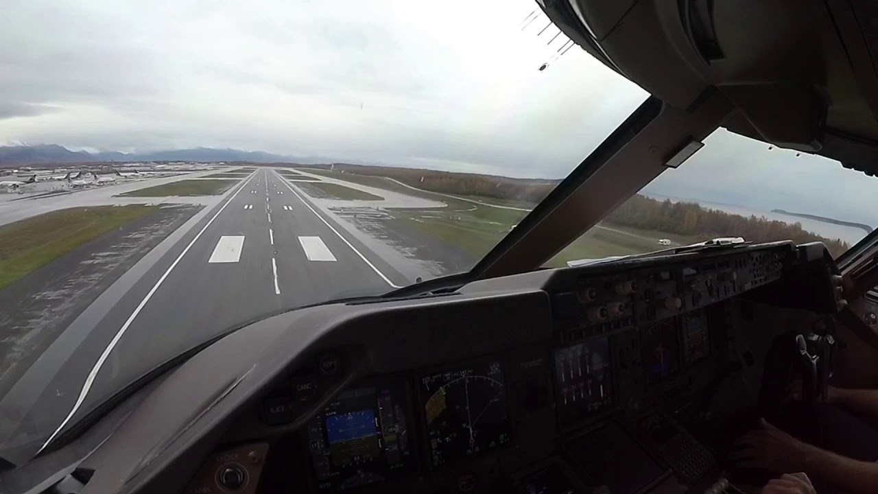 Visual Approach Rwy 15 in Anchorage, Alaska, on 09OCT2019