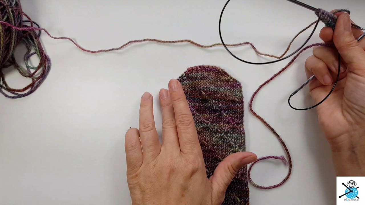 skarpetki dziergane od palców