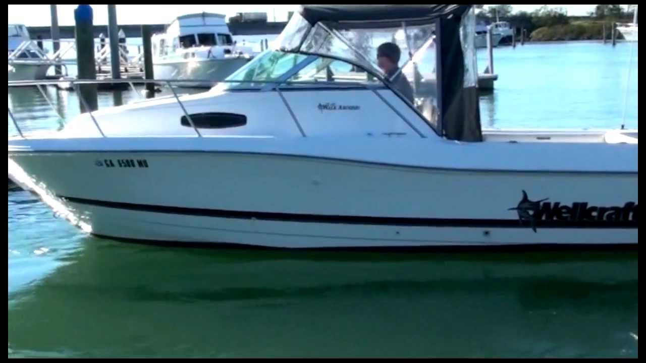 Wellcraft 24 ft Walkaround 200HP