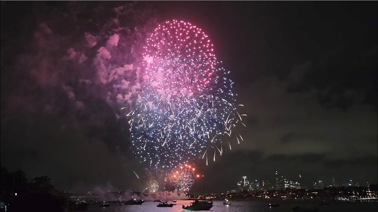 2025 into 2026 Firework Show - 9pm 