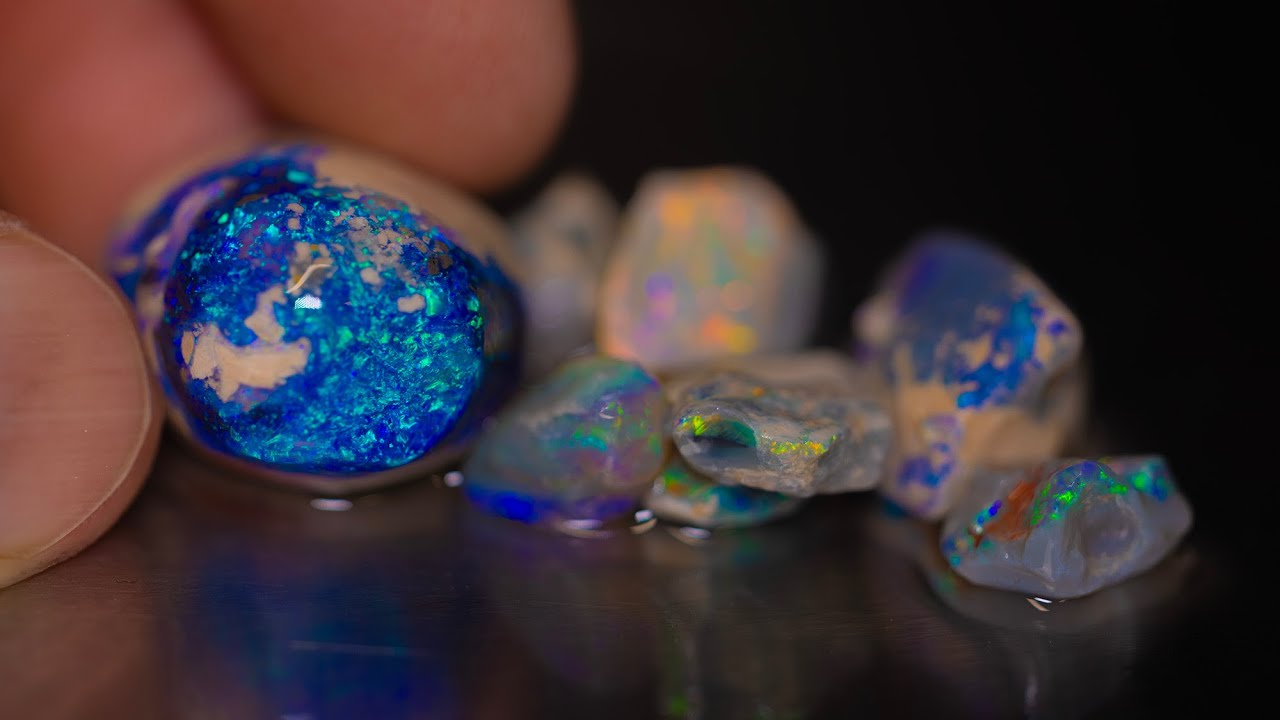 LIVE ROUGH OPAL SESSION