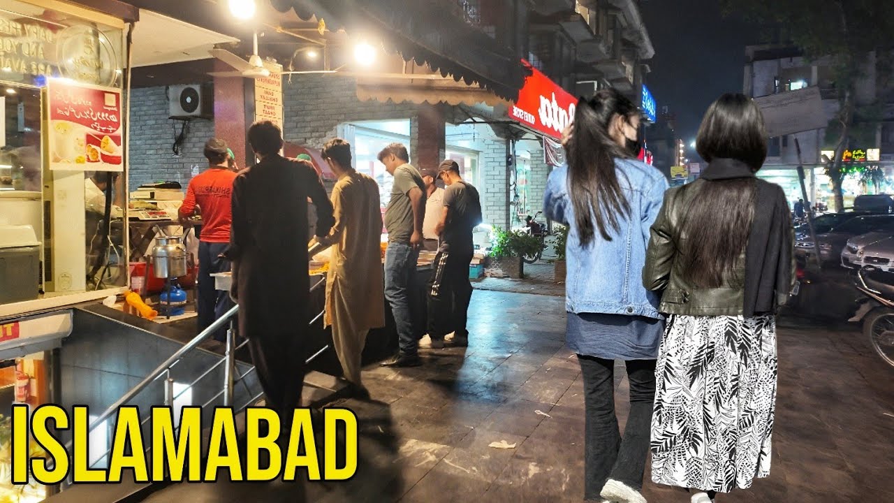 Islamabad Night Walk 2025 | Exploring I-8 Markaz in Stunning 4K UHD 🇵🇰