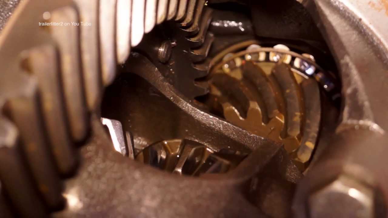 Land Rover Differential and Drive Flange