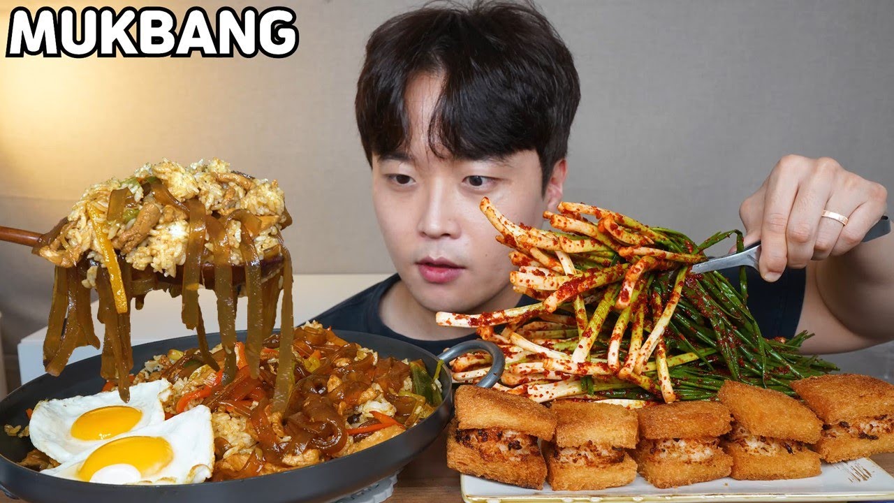 아내표 집밥🍚 넙적당면 듬뿍 잡채밥 갓담근 파김치 멘보샤 먹방 Green Onion Kimchi & Japchae Bap ASMR MUKBANG EATING SHOW