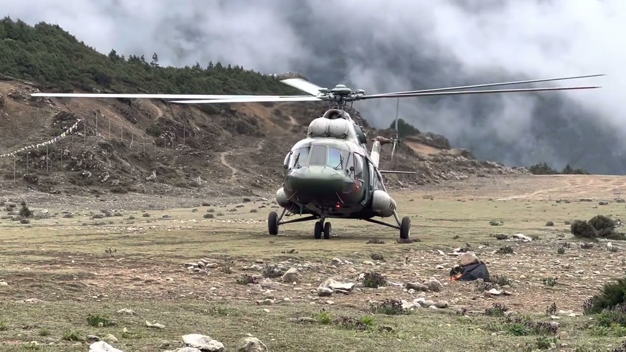 Nepali Army MI-17 Helicopter Take off from Syangbuche Airport