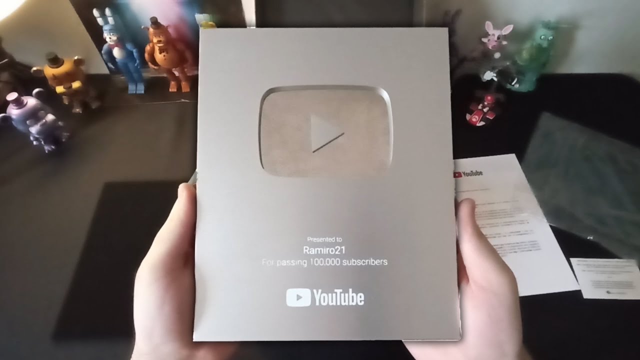 ESPECIAL 100K: UNBOXING BOT&Oacute;N DE PLATA | Ramiro21