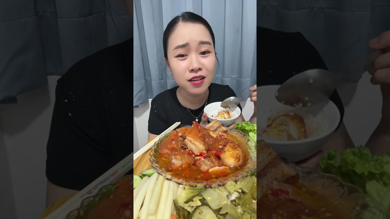 Heo quay kho mấy bà đã thử chưa😍##mukbang##ancungtiktok##heoquaykho