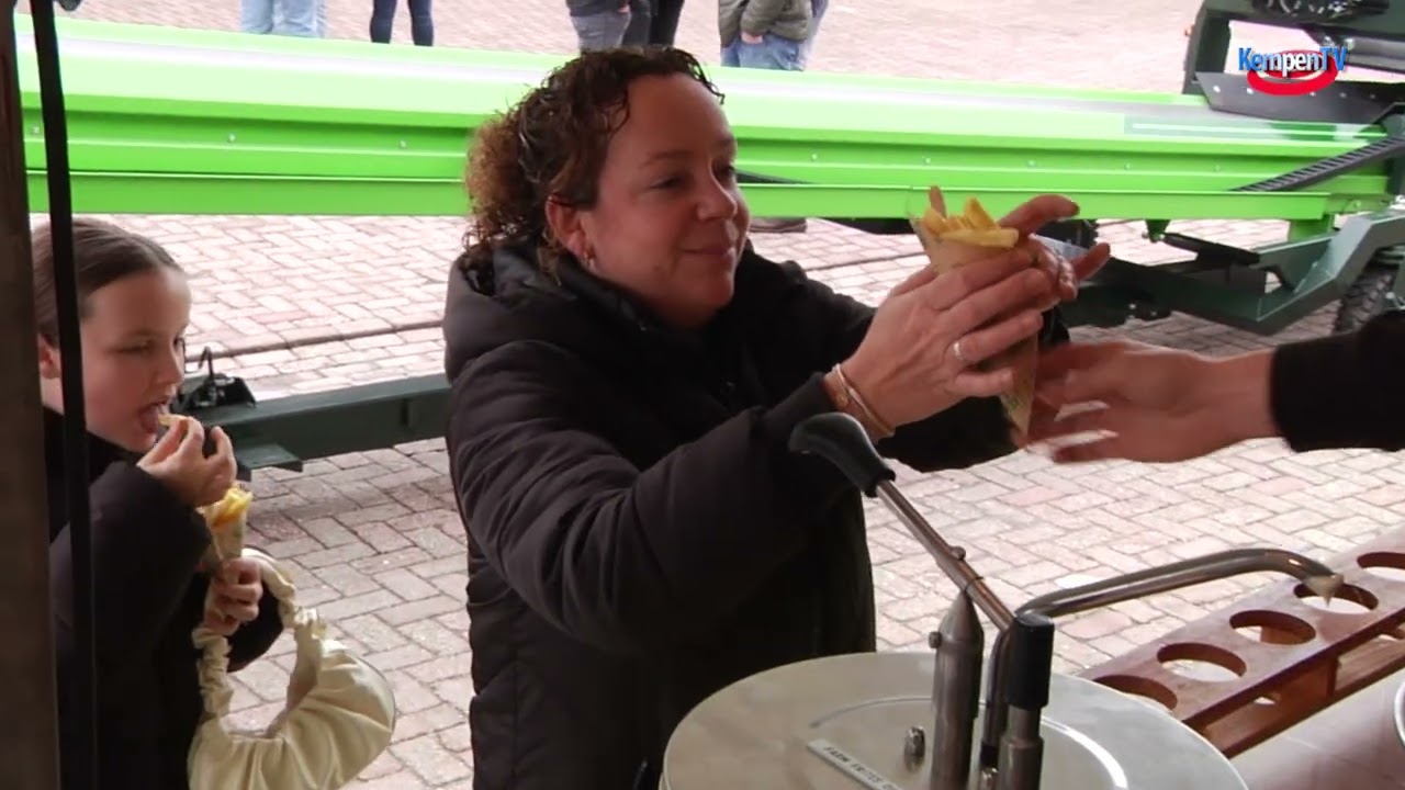 Open dag bewaarschuur aardappelen en uien in Hoogeloon