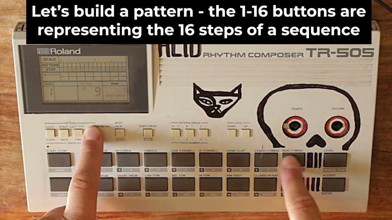 Why i love the Roland TR-505 - How to Step Programme an Old School Acid Beat - Tutorial