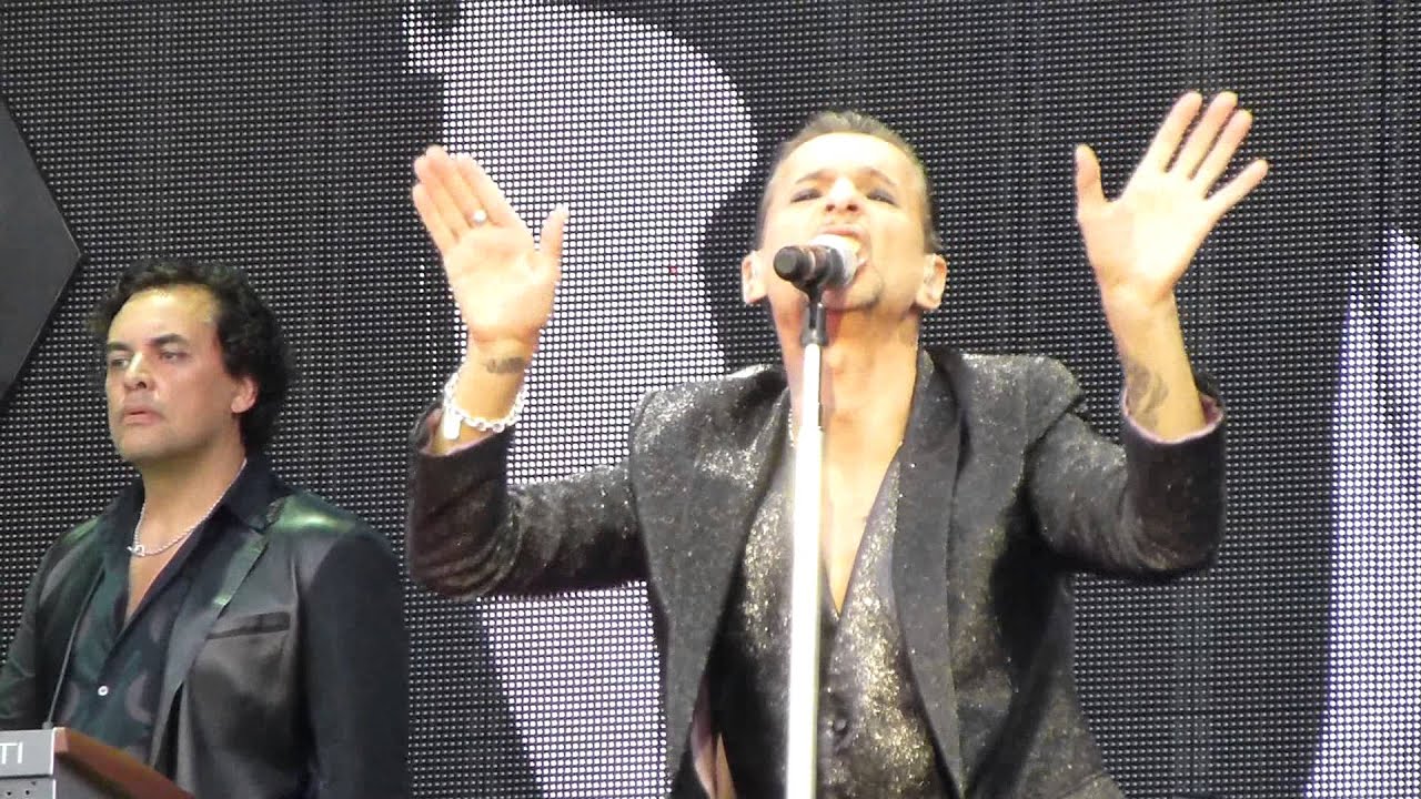 Depeche Mode - Welcome To My World (Lithuania, Vilnius, Vingis Park - 27.07.2013)