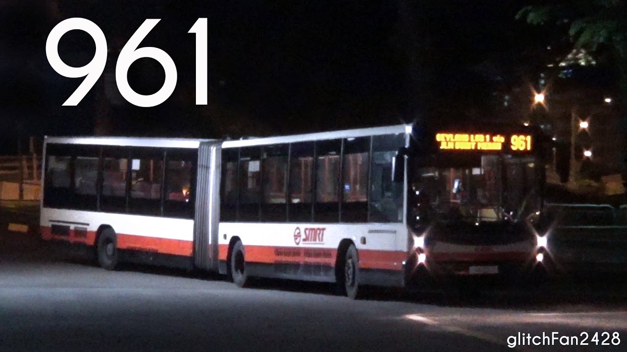 [SMRT] (Retired) TIB1051D on Service 961 - Mercedes Benz O405G Hispano Habit