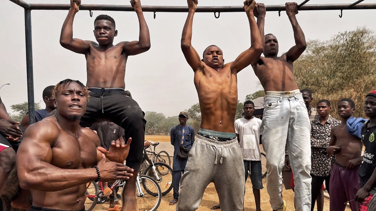 Training the Young Nigerians 🇳🇬| Calisthenics for Beginners @Lanre Obaromi