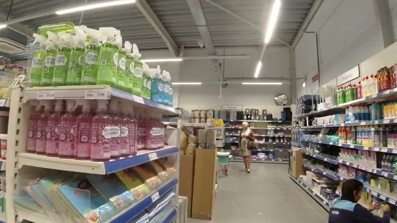 Action shopping in Stekene Belgie