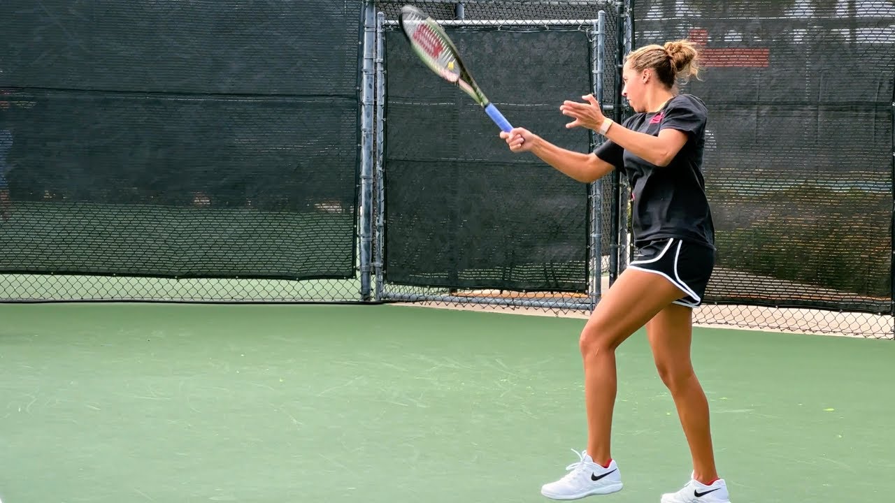 Madison Keys - Groundstrokes and Serve in Slow Motion [San Diego 2022]