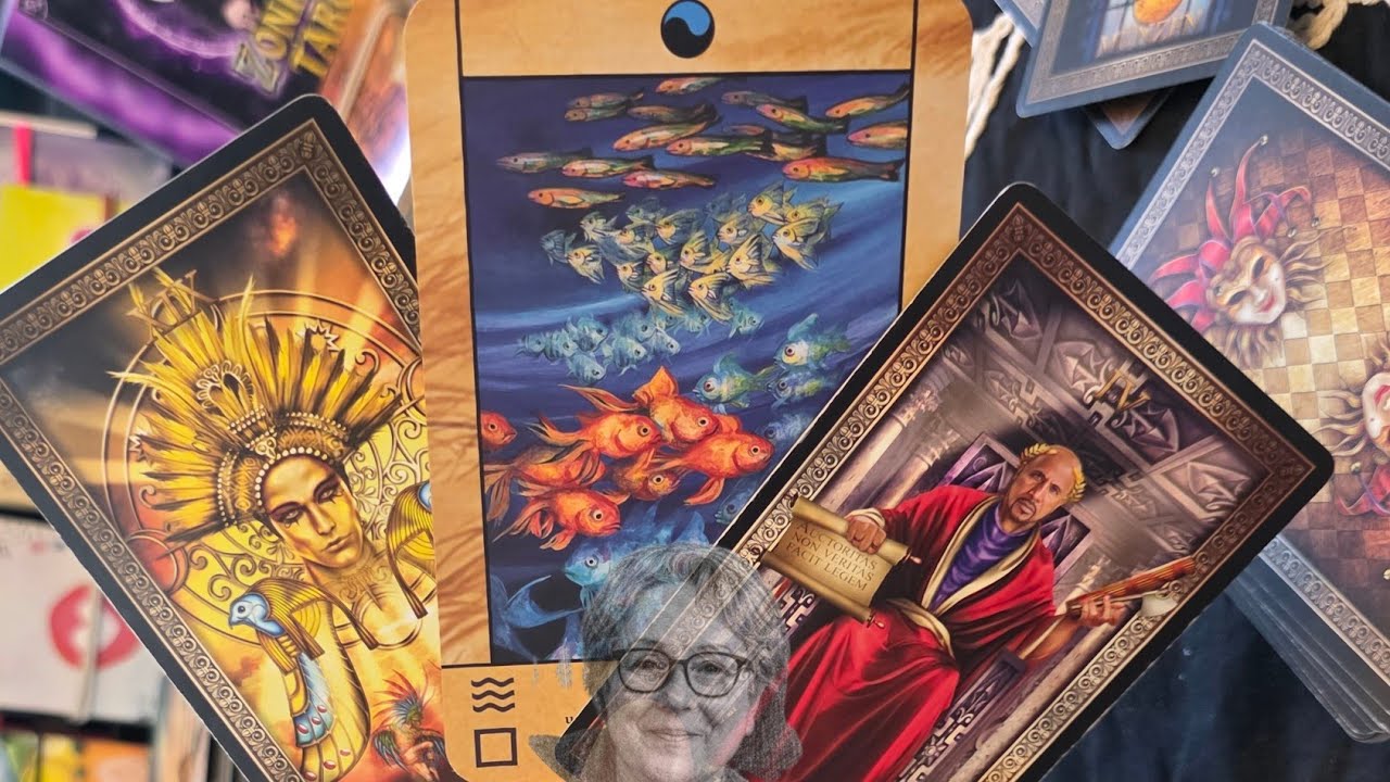 NO HA PODIDO SACARTE DE SU MENTE .ALGUIEN LE ACONSEJA QUE TE OLVIDE #amor #tarot #tarotgratis 