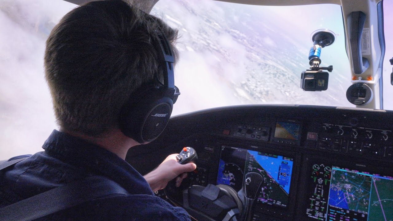 Hand Flying a Private Jet to Breakfast