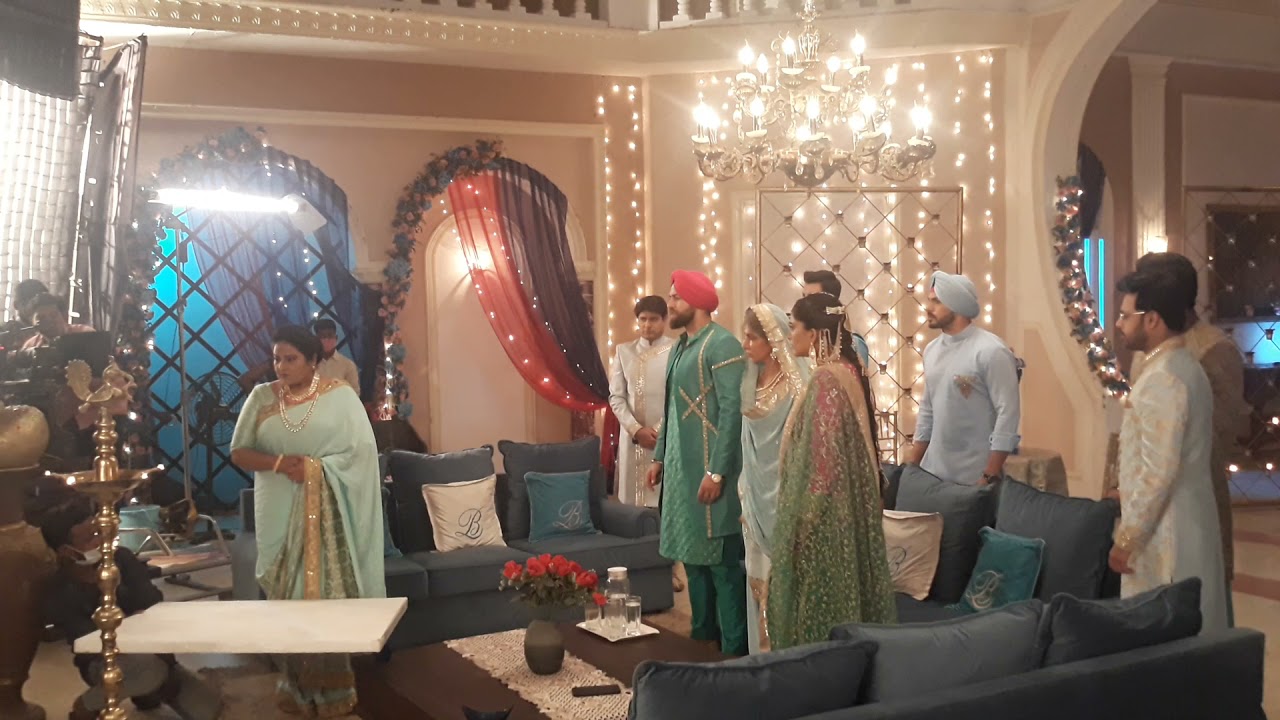 behind seen on set location chhoti sardarni
