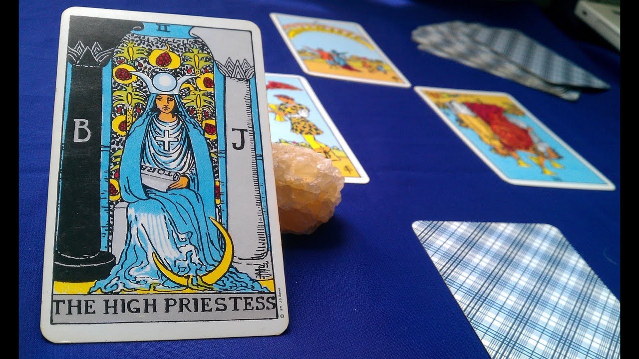 Message To The High Priestess ✨💫✨🧿✨🤍✨🧿✨🪬✨🤘🏾✨ #tarot #oracle #tarotreading