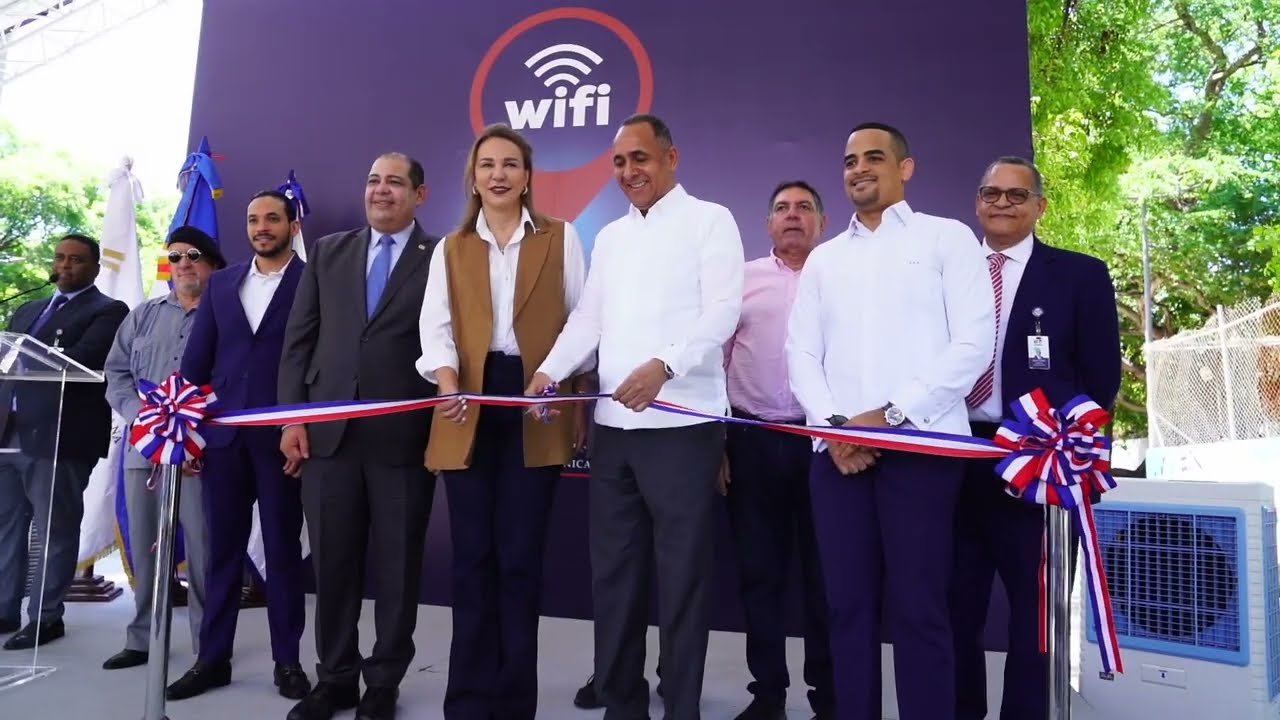 Indotel deja en funcionamiento seis nuevos puntos wi-fi en la Plaza de la Cultura.