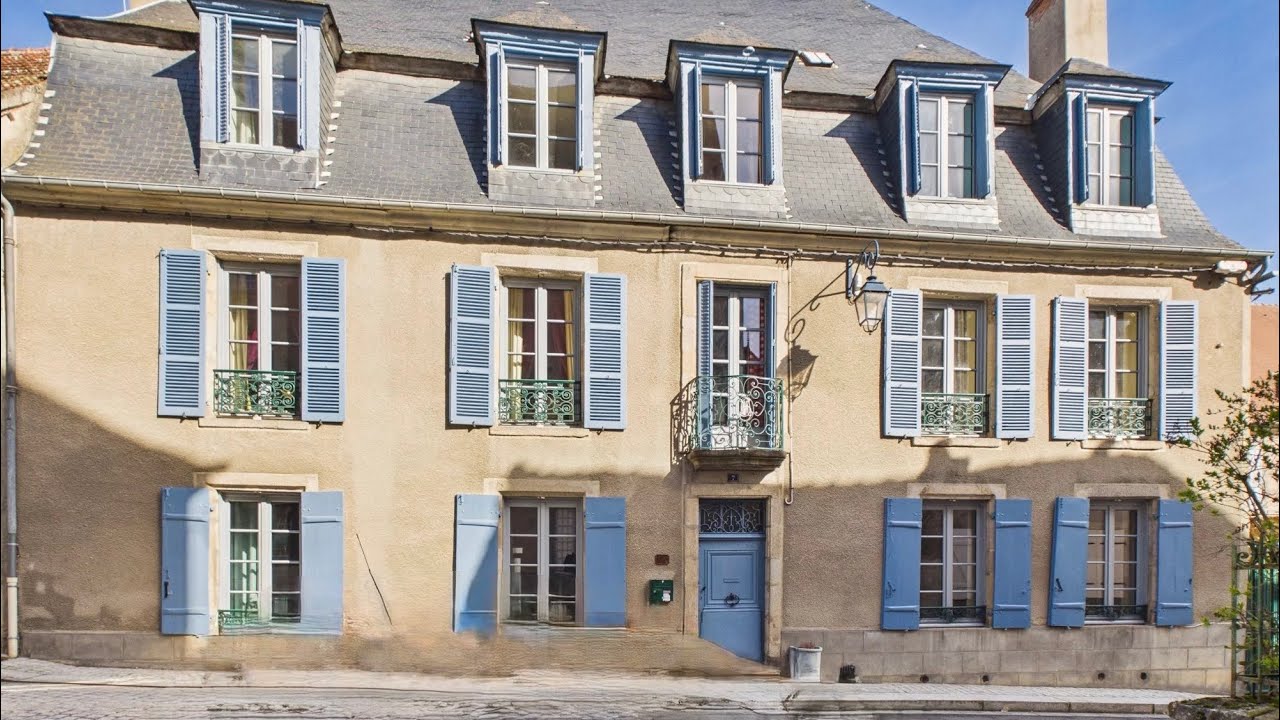 375,000&euro;. Evaux-Les-Bains. Stunning example of this large period house dating back to 1700's