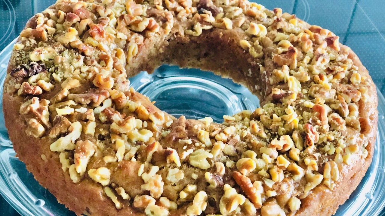 Cinnamon Apple-Walnut Cake Eggless