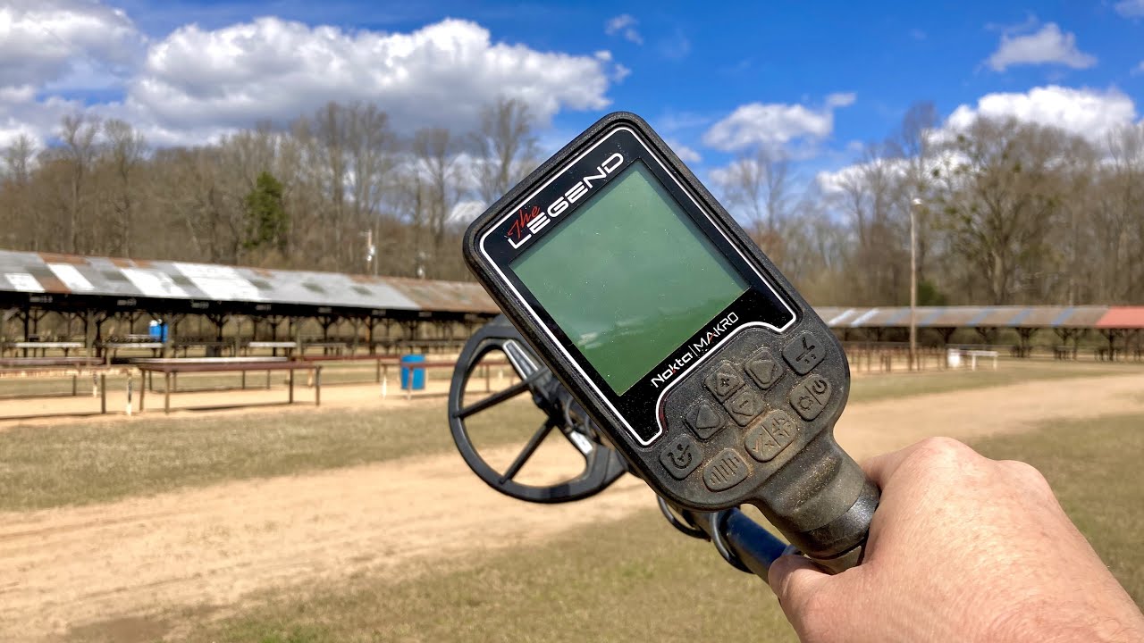 METAL DETECTING with the Legend - GOLD Watch - Nokta Detectors