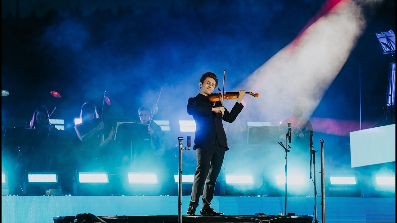 Epic Violin Show in Prague | Filip Jancik Live on the Vltava River (2025)
