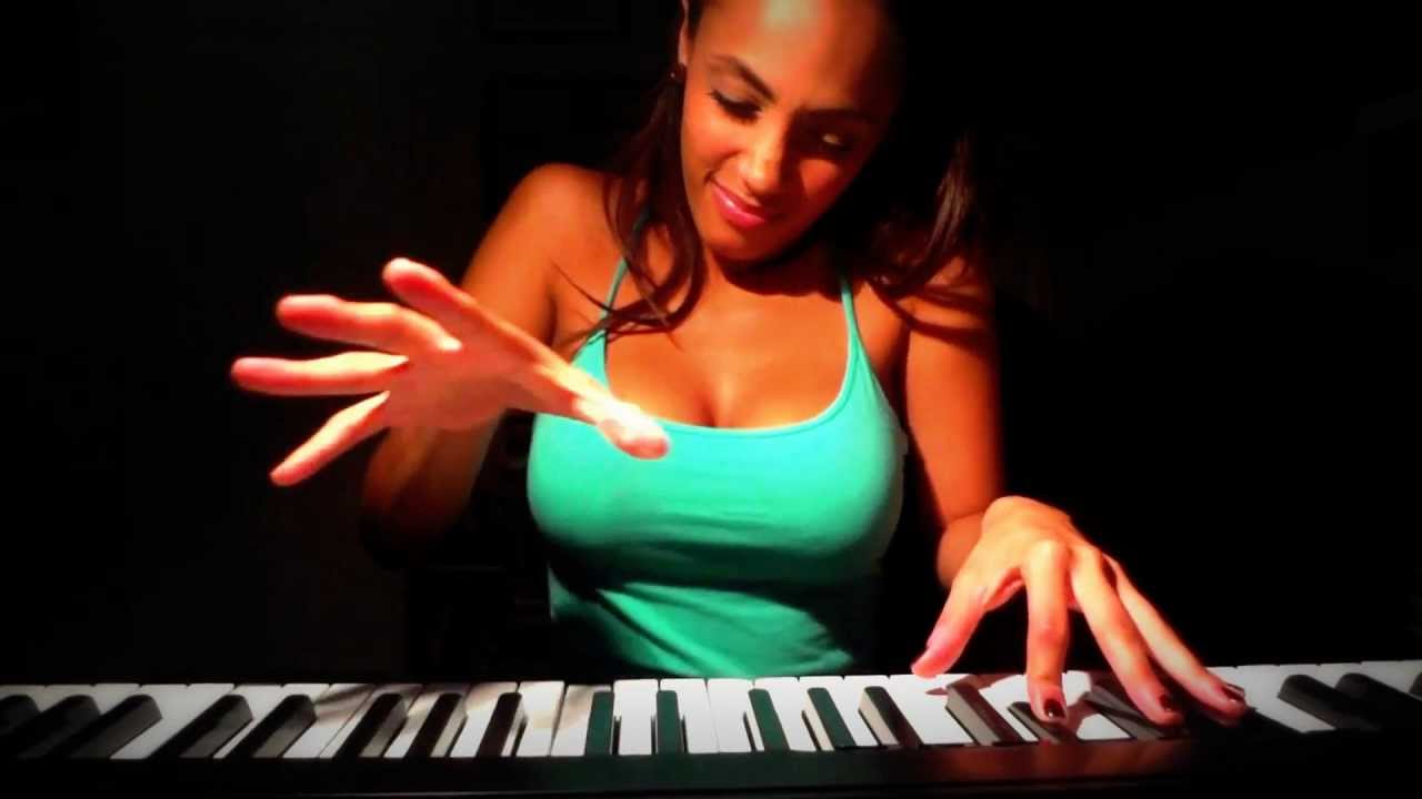 Phyllisia Ross - Kiss of Life (Sade Cover)