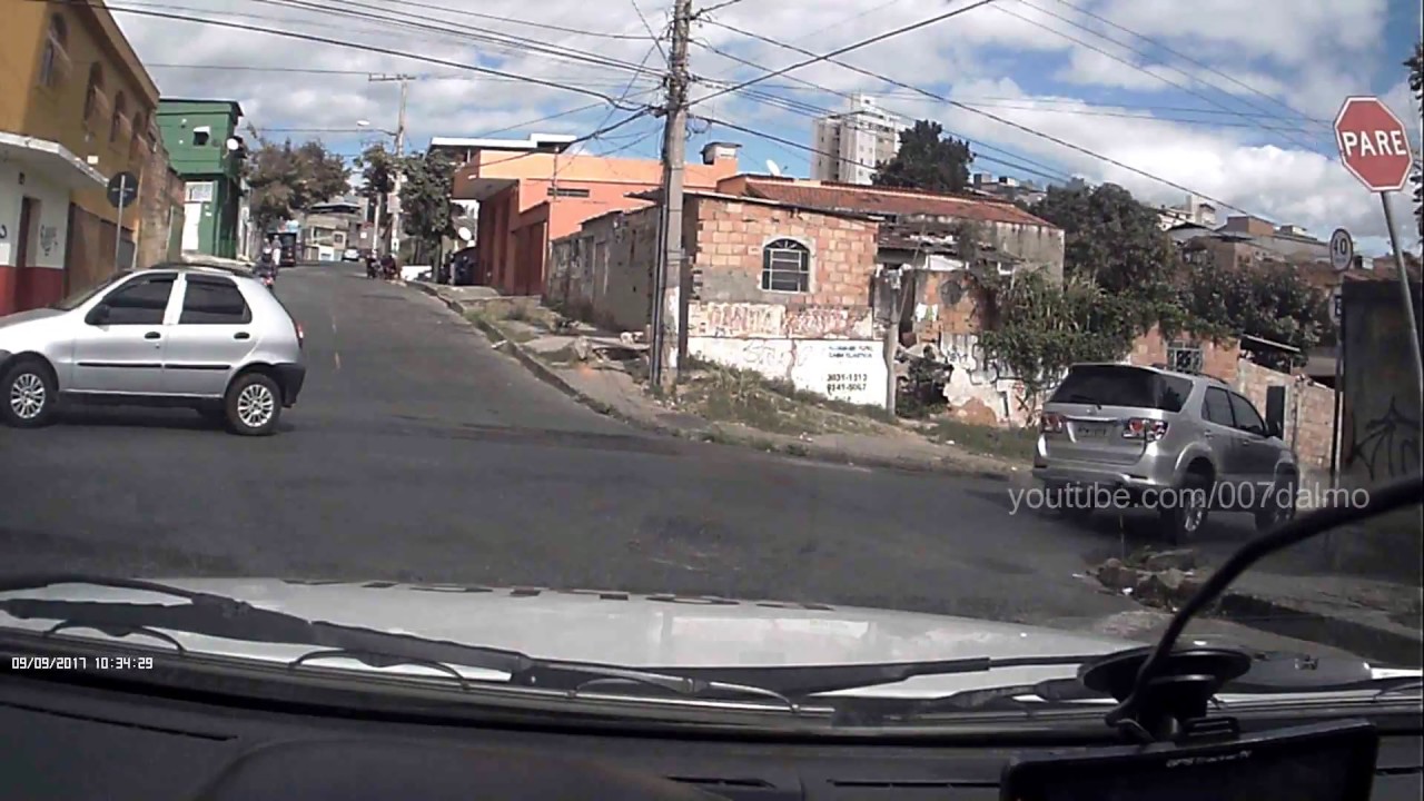 Perseguição policial insana a SW4 clonada
