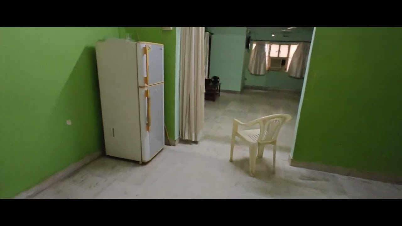 Flat On Rent @ Ripon Street, Kol 16, 2 BHK (750 /800) 4 BHK (1500) Nr St Mary's School.