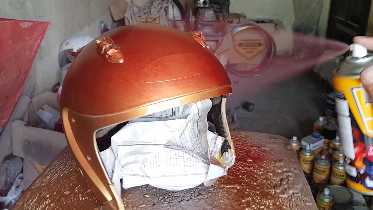 Mudah sekali , Cat helm warna merah doff menggunakan Diton // Cara cat helm polos