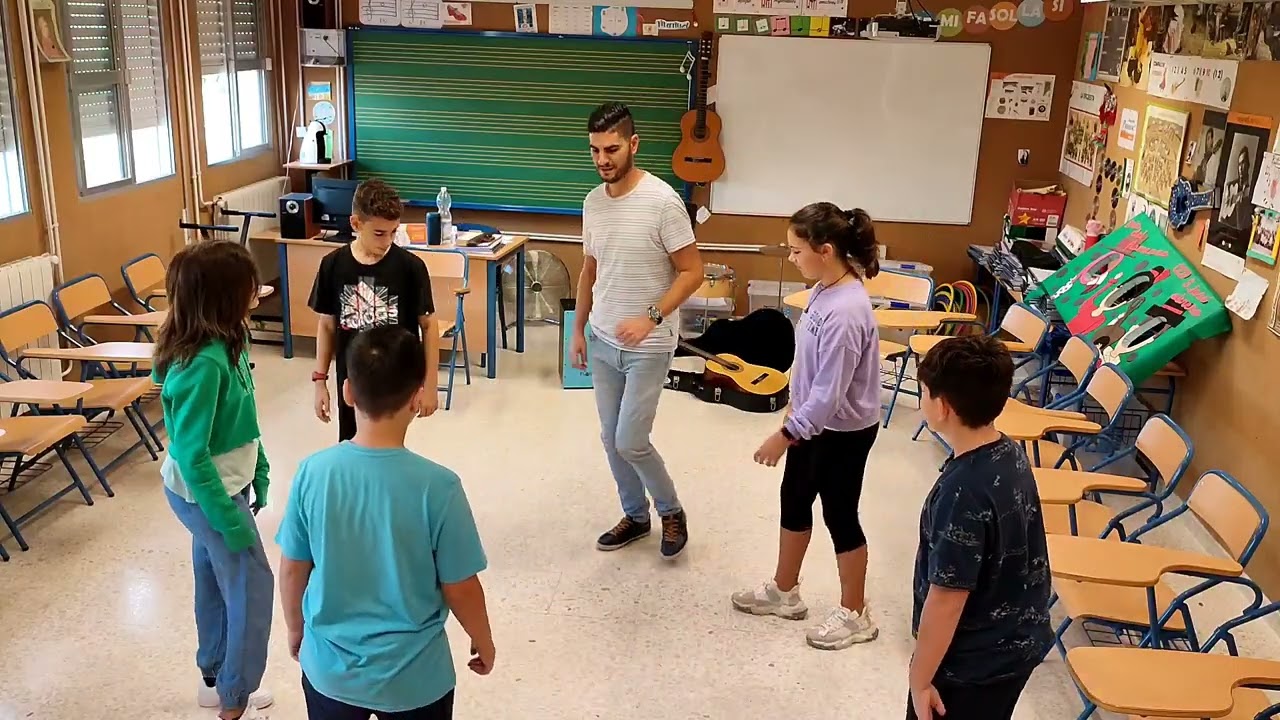 Baile rumbas Día del flamenco CEIP San José Obrero 2023